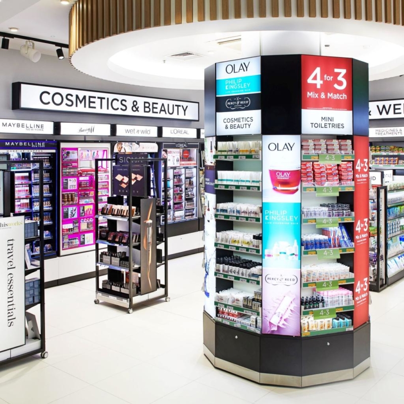 whsmith heathrow terminal 2 lighting design