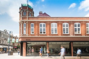 giulio kingston upon thames