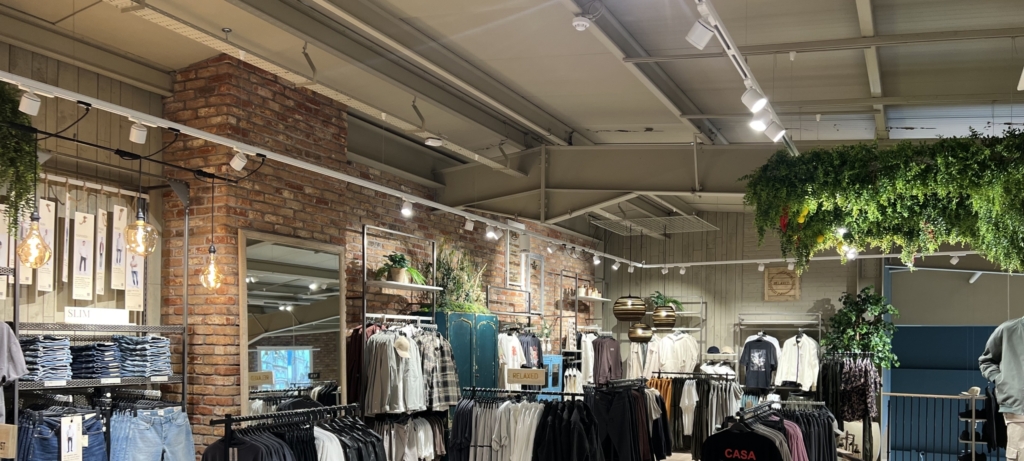 River Island | Fort Kinnaird, Edinburgh - Prolight Design